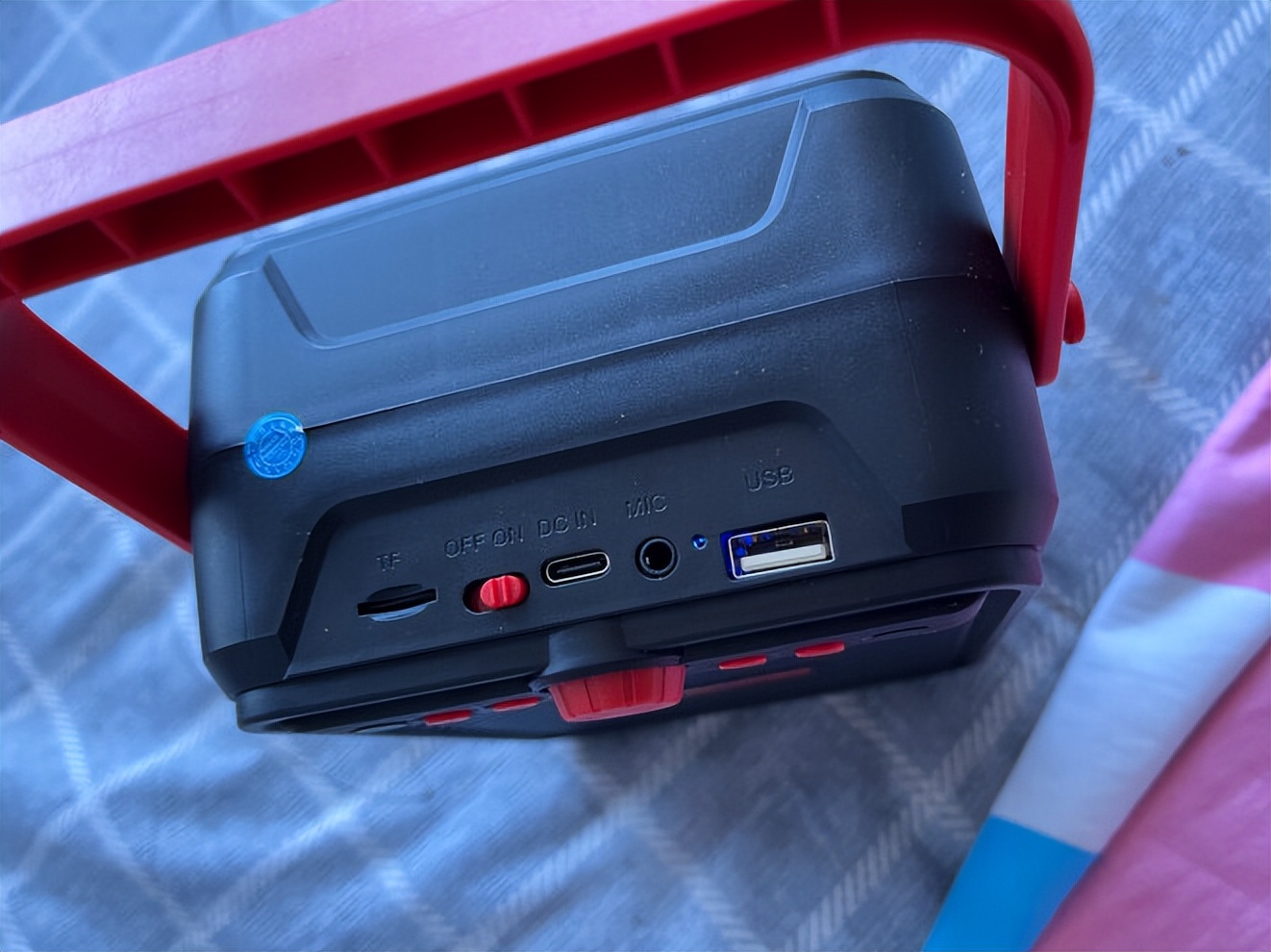 爱国者t51和t051,爱国者t51蓝牙音箱没有声音