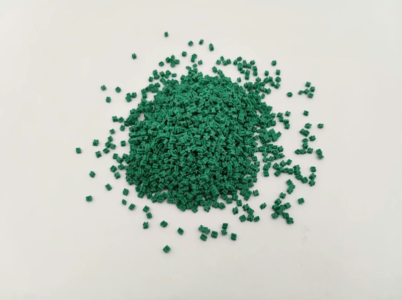 人造草坪会积水吗？如何给草坪排水？