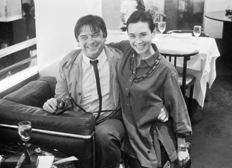 那位曾靓绝时尚圈、串起欧洲上流社会的超模为何落魄至此……