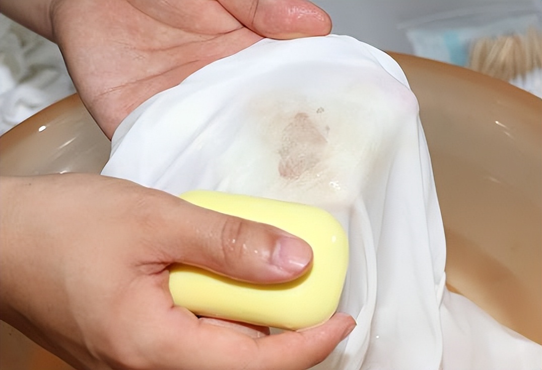 2块钱的硫磺皂有什么功效,一块硫磺皂就能轻松搞定