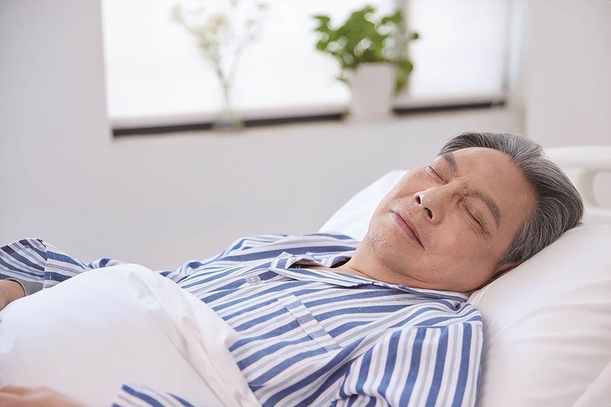 老年人胃食管反流怎么治,老人胃食管反流怎么治