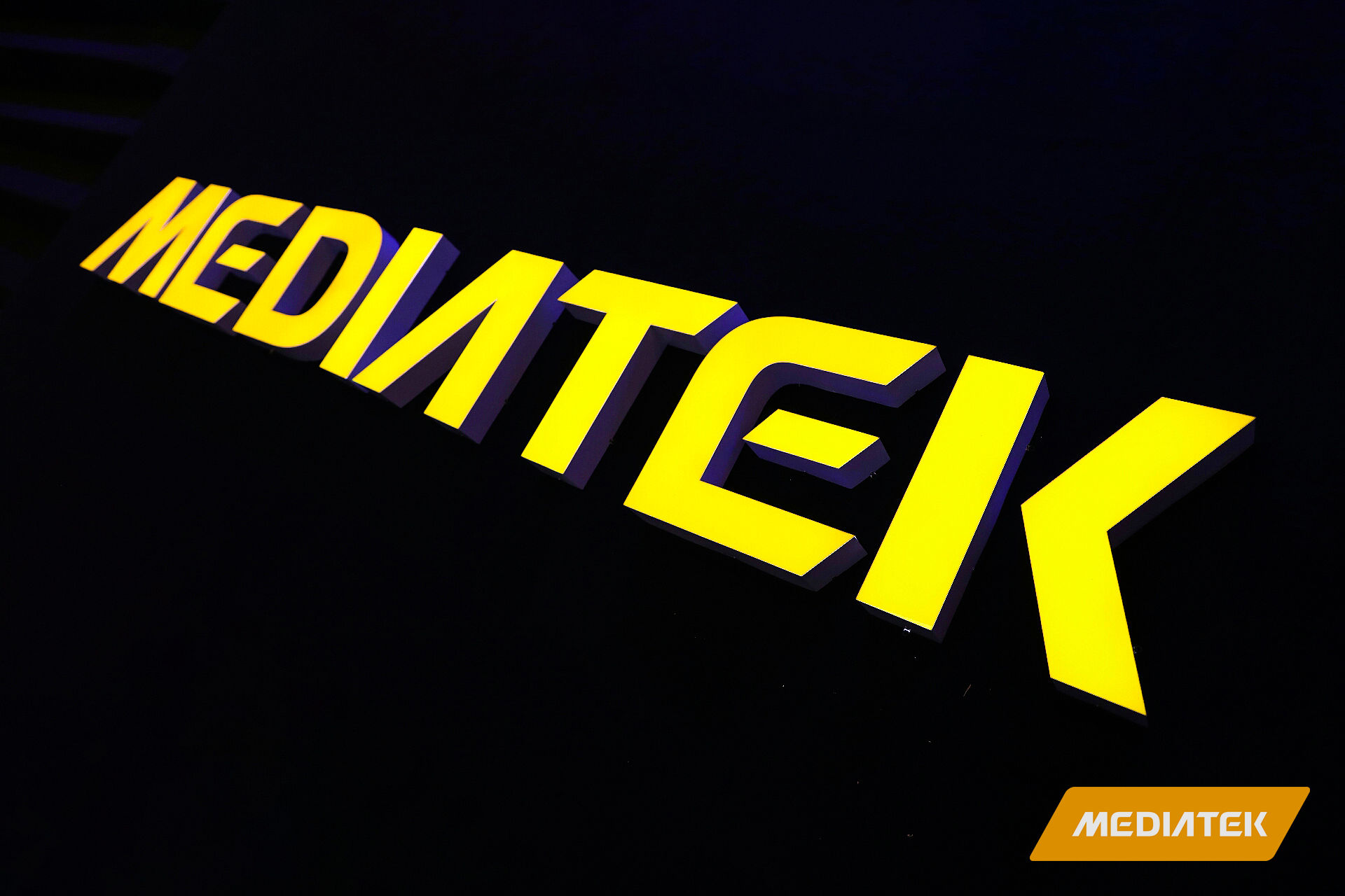 联发科天玑7200相当于骁龙多少,联发科天玑8200和骁龙782比怎么样