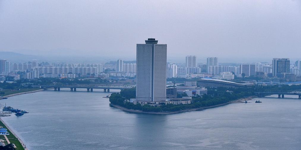 美国大学生去朝鲜成植物人后续,22岁美国学生在朝鲜成植物人