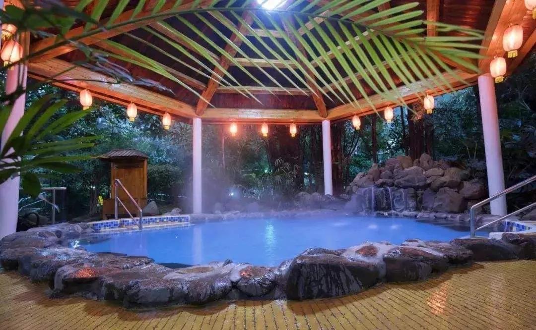 女人经过百次忍让才狠心离婚,丈夫赌气要离婚妻子起初不同意