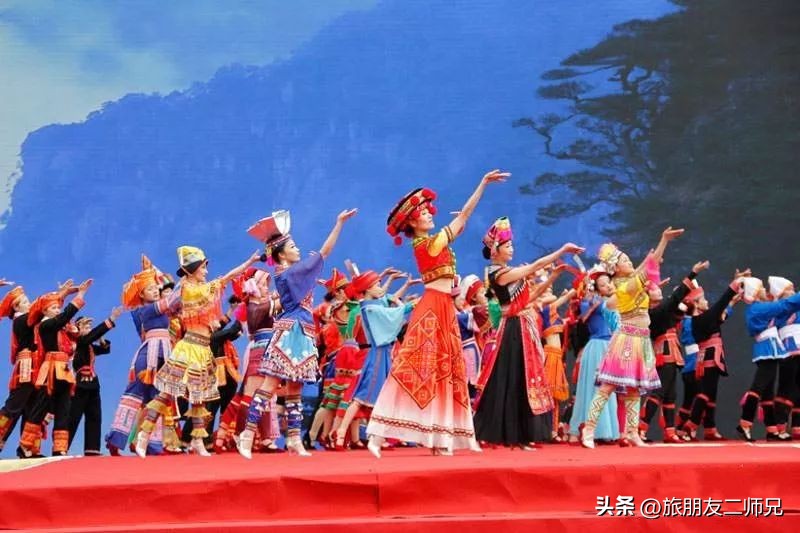 金秀圣堂湖在圣堂山吗,广州南浦出发一日游