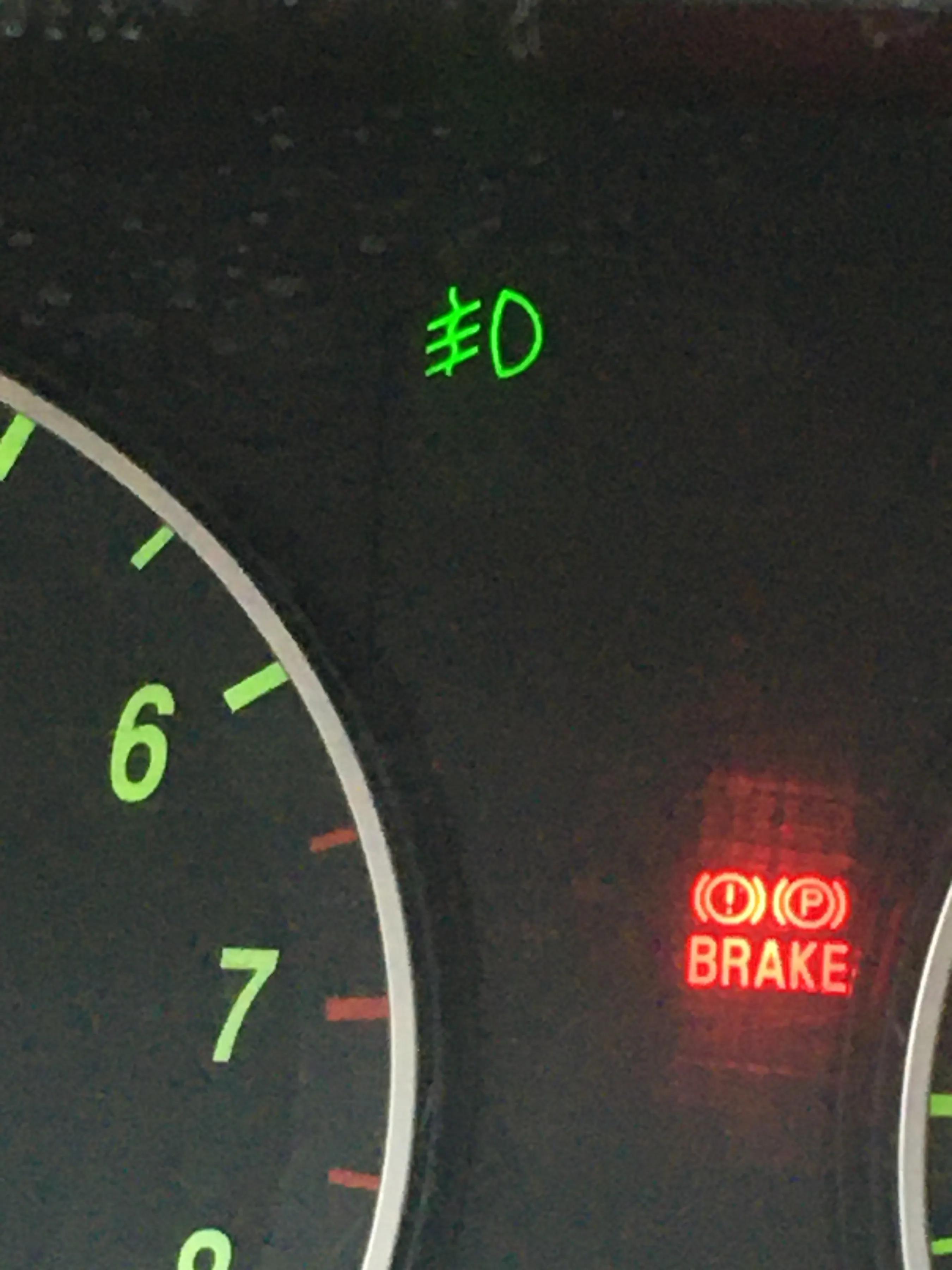 汽车灯光怎么调左右,汽车灯光怎么打开