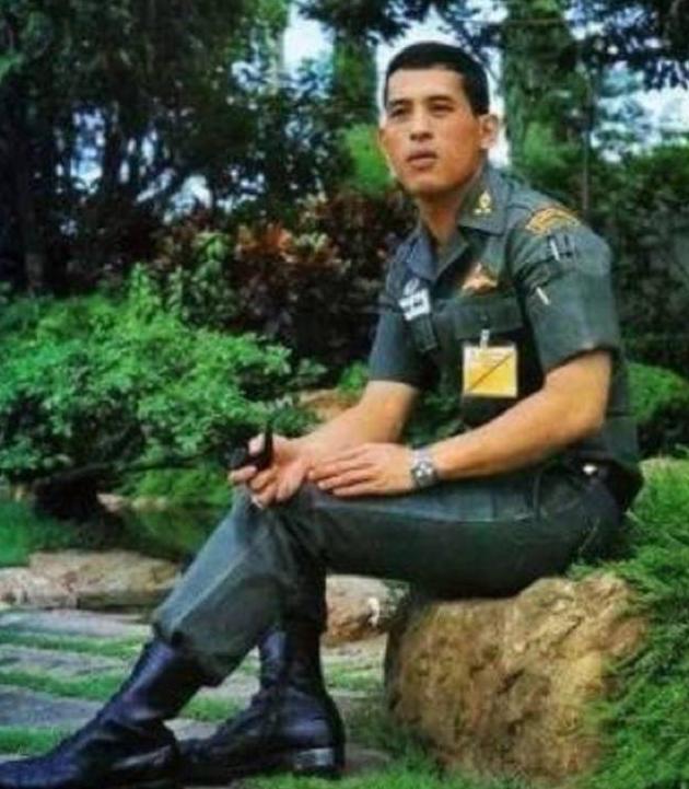 泰王玛哈夫妇最新消息,泰王玛哈奇葩作风