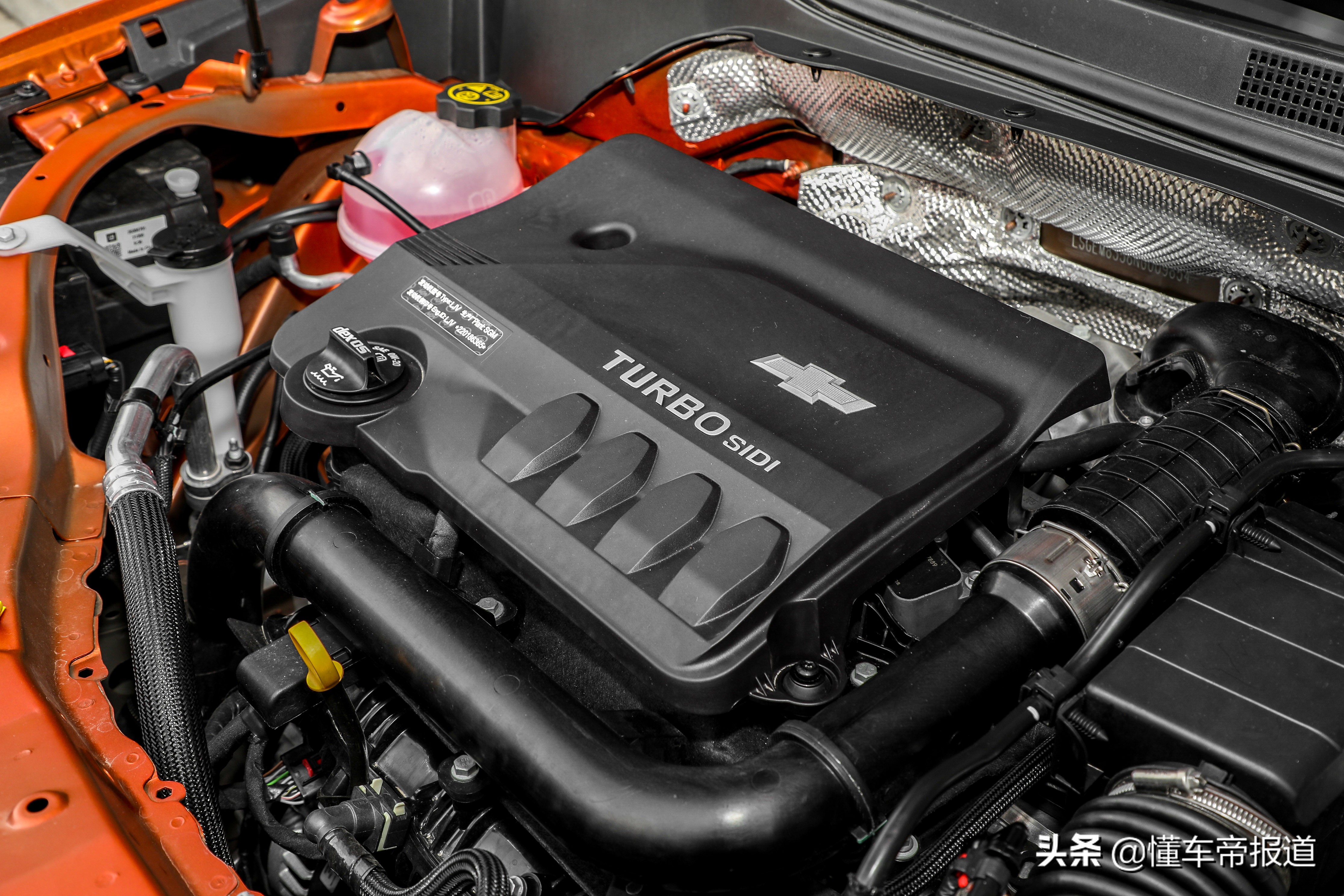 雪佛兰创酷1.5t落地价,雪佛兰创酷rs2023款10.99万配置