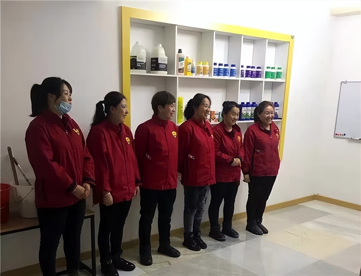 黄马褂曹操到开启数字化健康家政新时代，小白创富机会来了