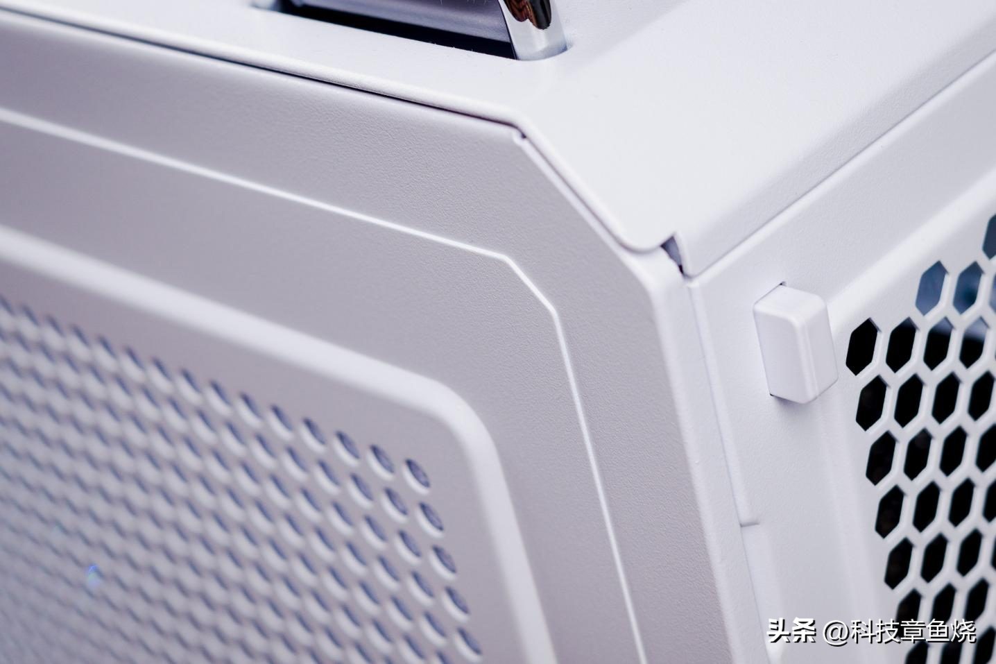 华硕tuf502无界版一样的机箱,华硕tuf502机箱值得买吗