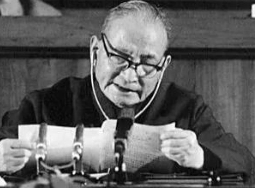 王谦会见*云陈**，全程一句话未说，陈递去纸条：3分钟谈话时间已到