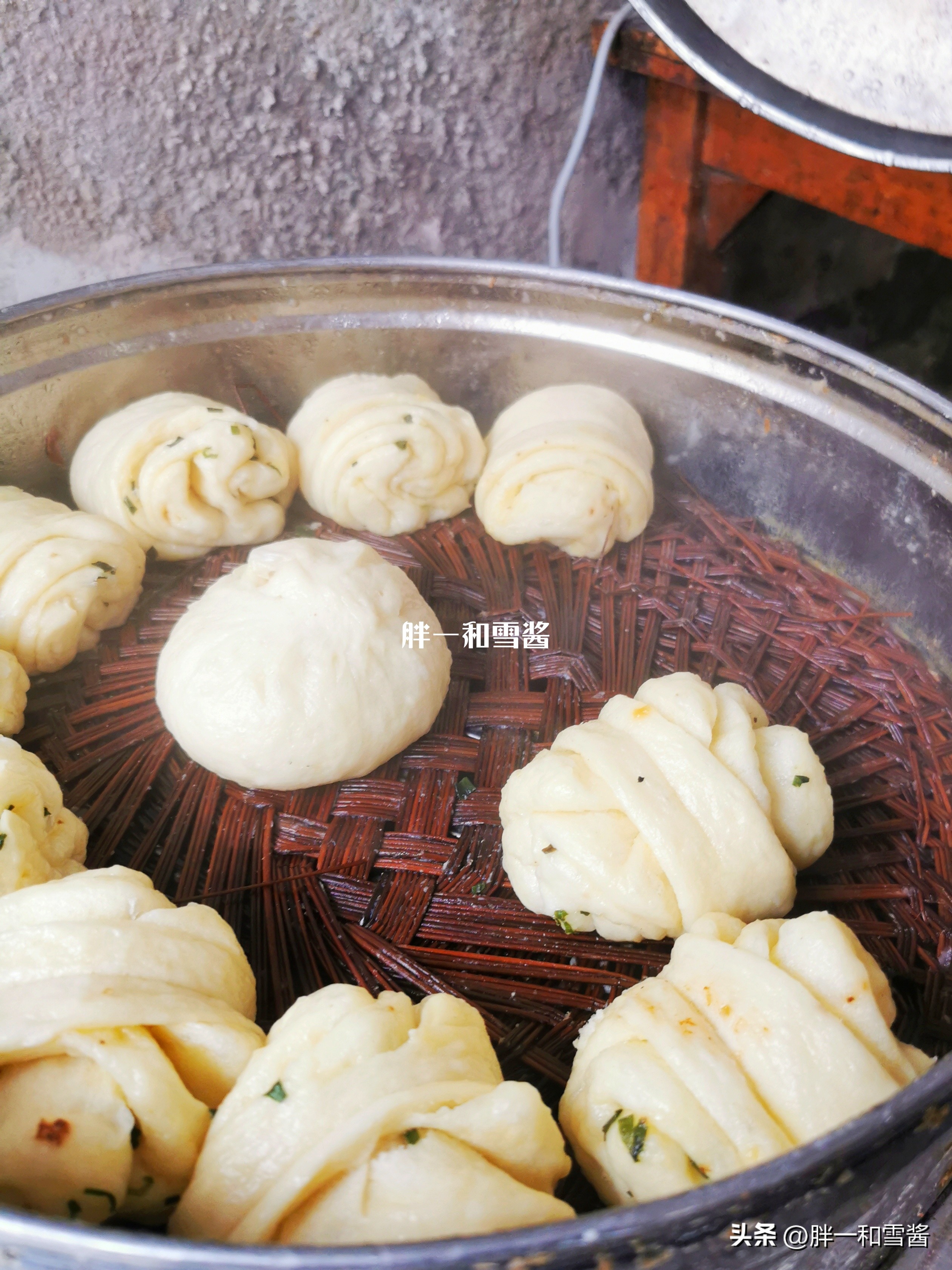 南京正宗鸭油包,南京油煎包