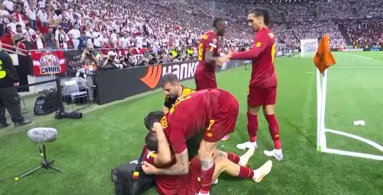 塞维利亚欧罗巴夺冠,欧联杯罗马晋级穆里尼奥表现视频