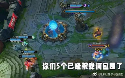 厄斐琉斯蓝刀大招五杀原视频,一虎等于多少输出