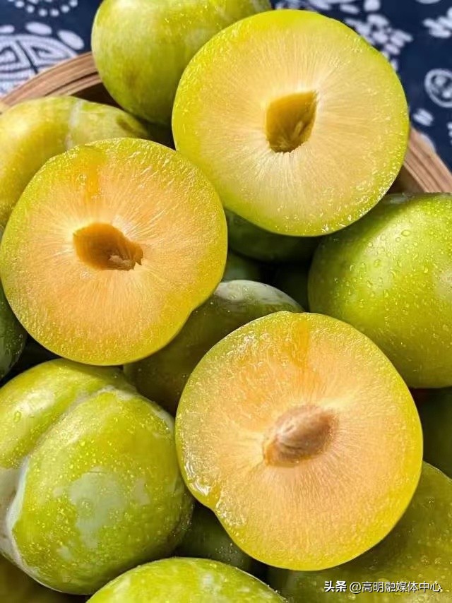 黔东南水果去哪吃？高明街坊只需扫码下单新鲜水果送到家