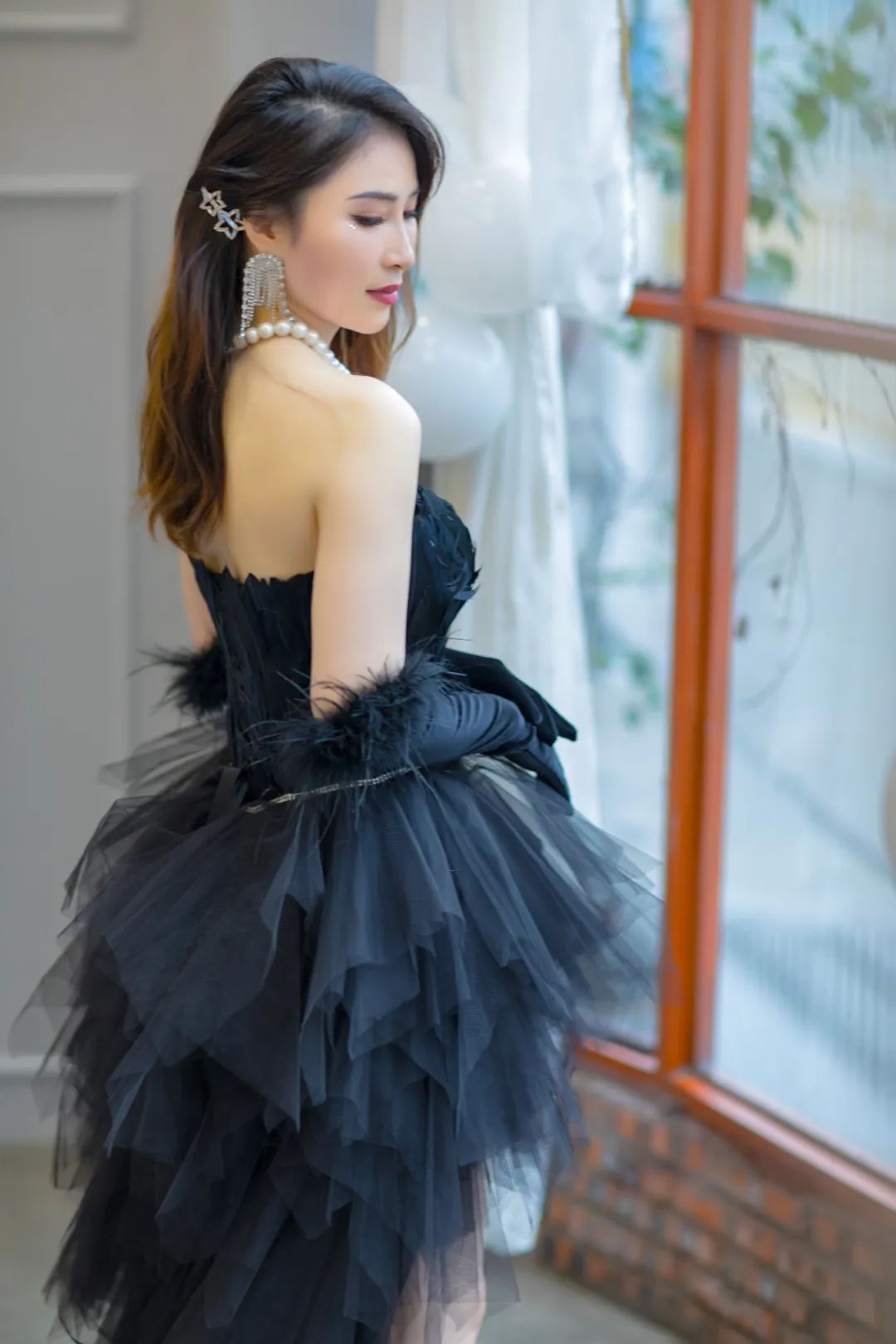 陶企销冠下海开美容院、私房菜、茶啡馆，邓结贞要享受创业的自由