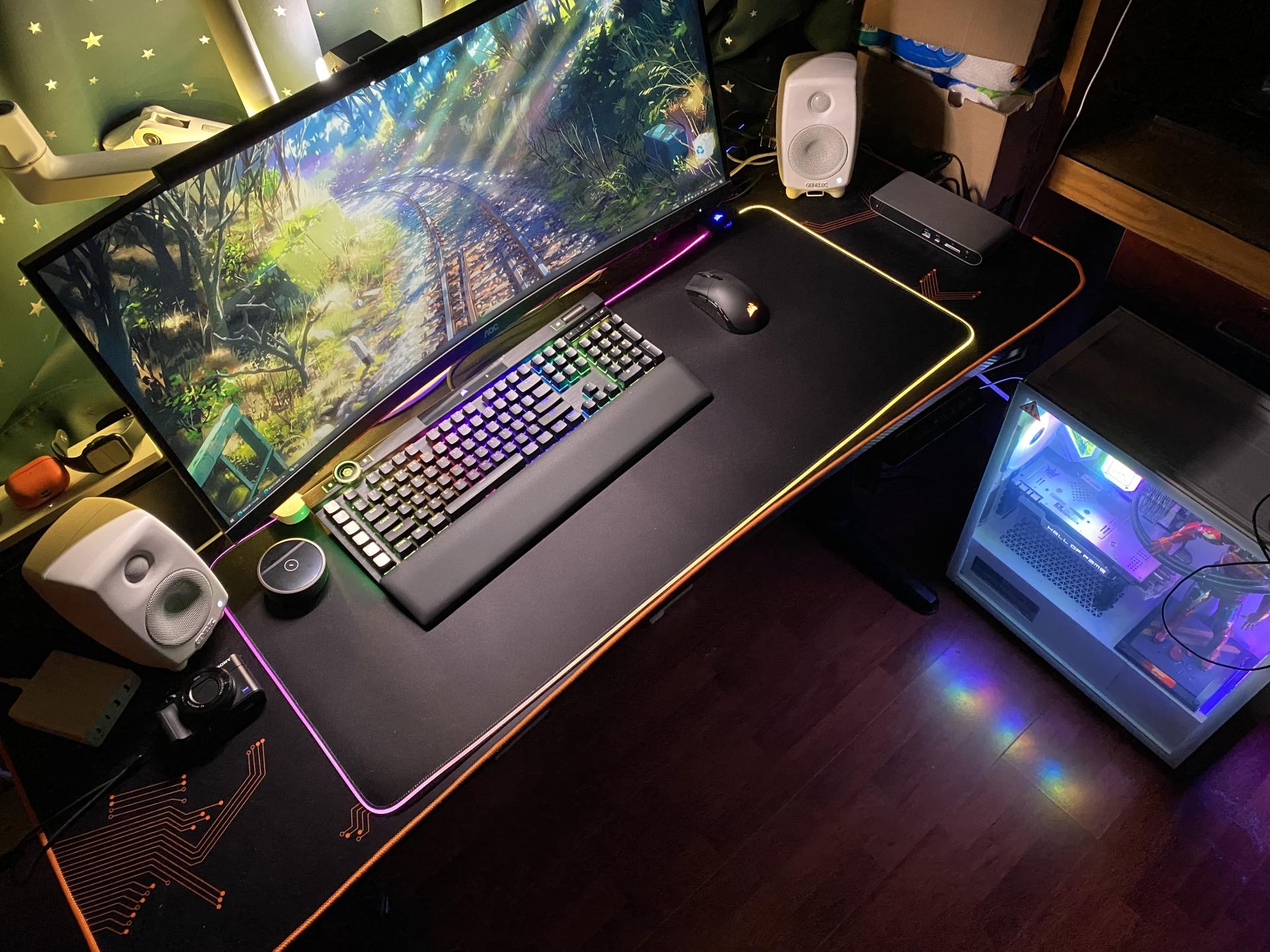 乱七八糟的电脑桌,笔记本电脑桌桌椅