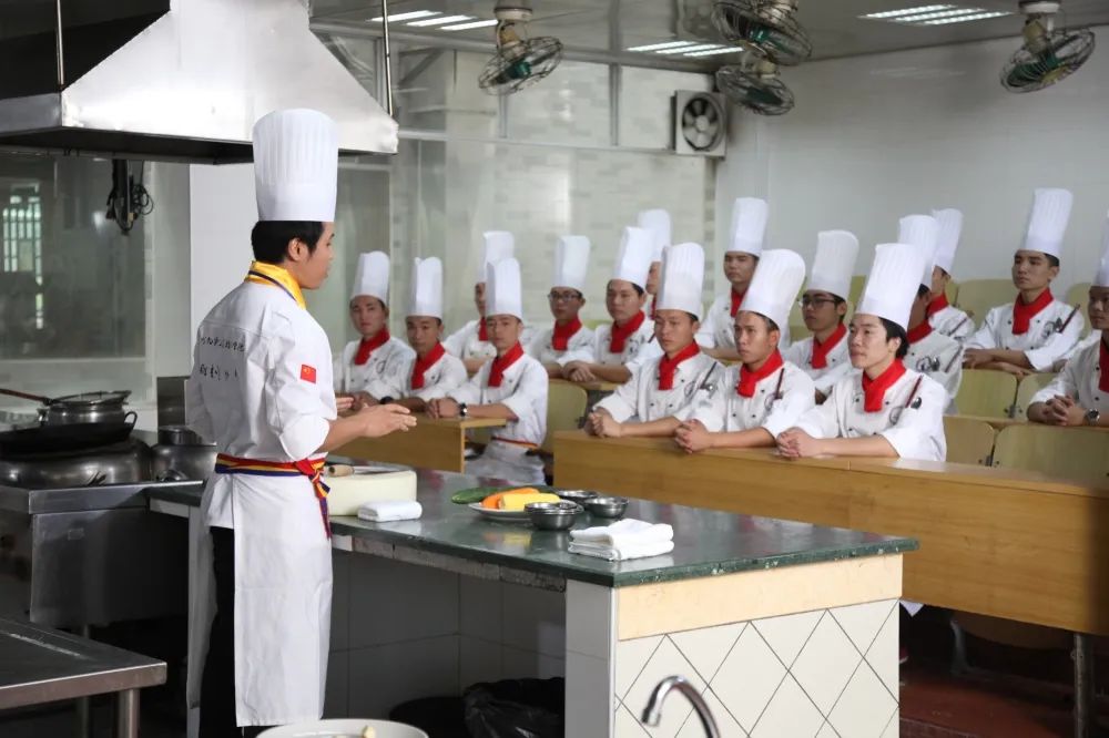 广州白云工商技师学院怎么样,广州市白云工商技师学院怎么样