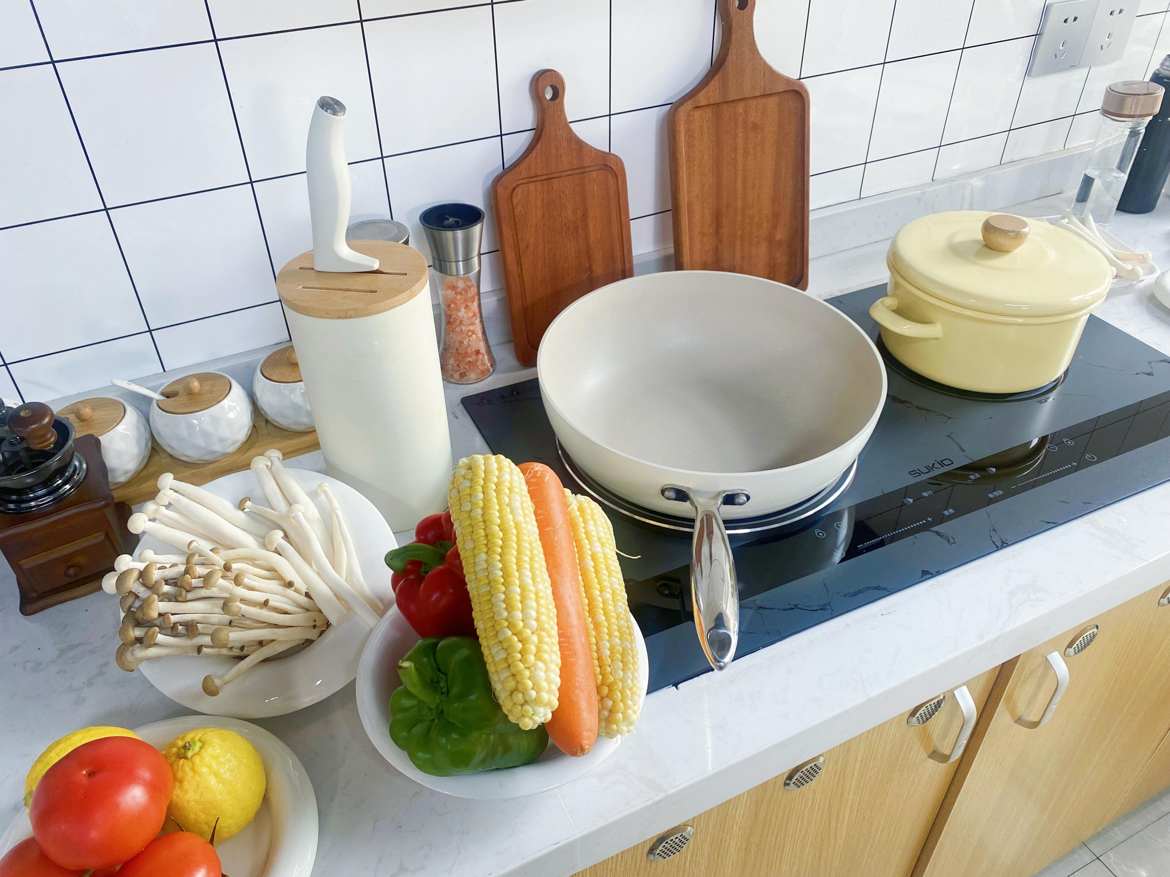 hegon电磁炉e6故障怎么解决,电磁炉加热一会就停显示e6怎么办