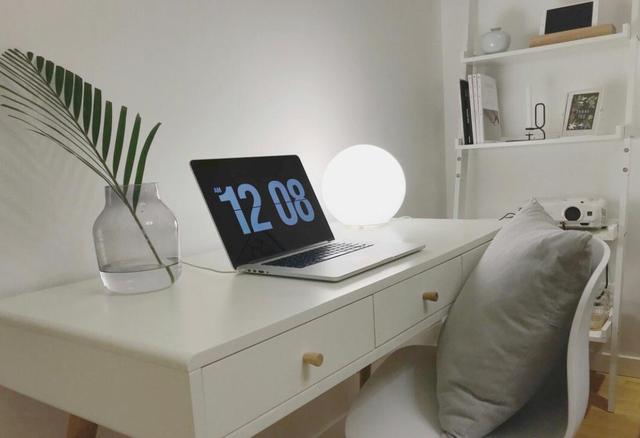 她拒绝断舍离，入住三年依旧把家收拾得井井有条，堪称教科书收纳