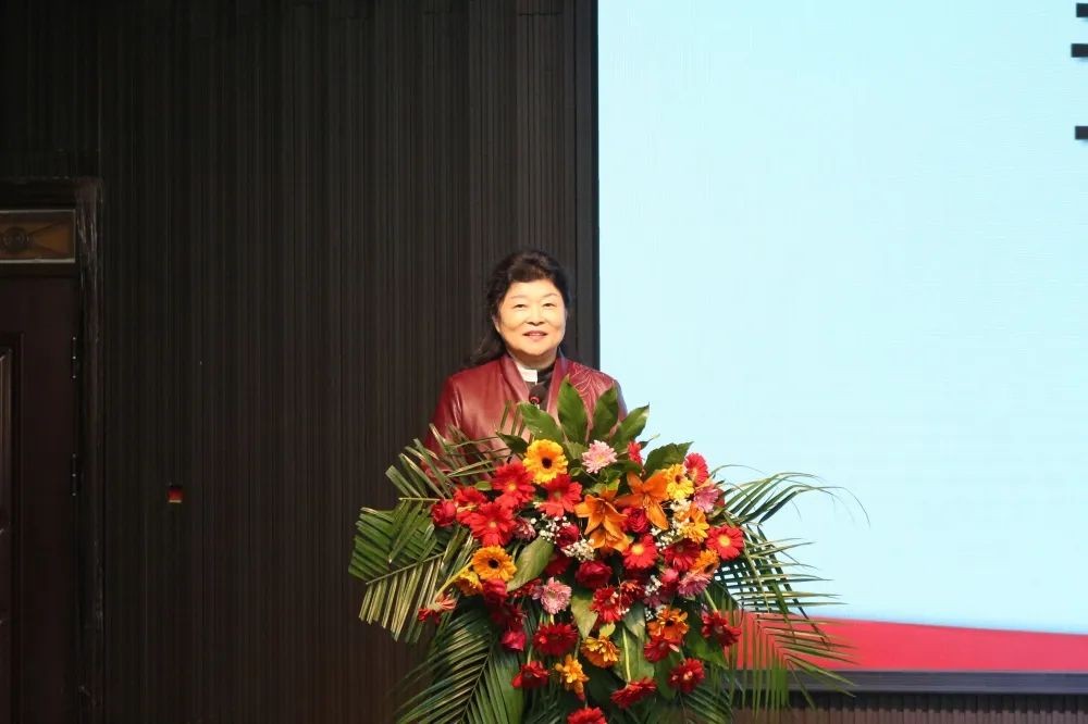 卫康蒙山康谷首届温泉康养节启幕,蒙山康谷温泉康养中心