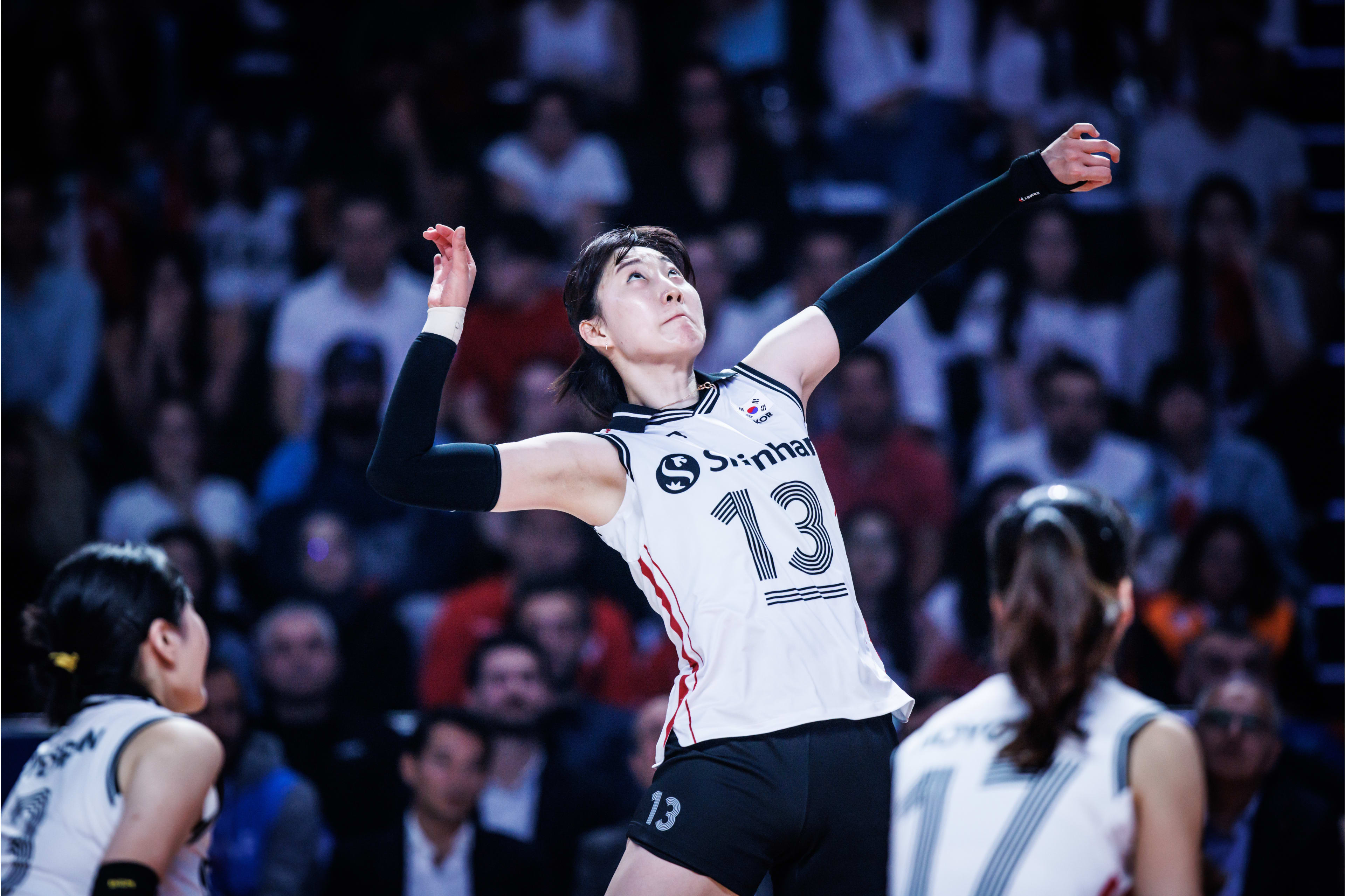 意大利女排3-2日本女排,意大利女排3-1塞尔维亚女排