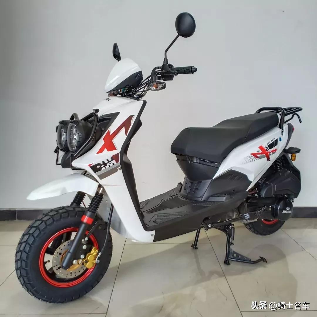 2024款坦克150踏板摩托,本田坦克150新款