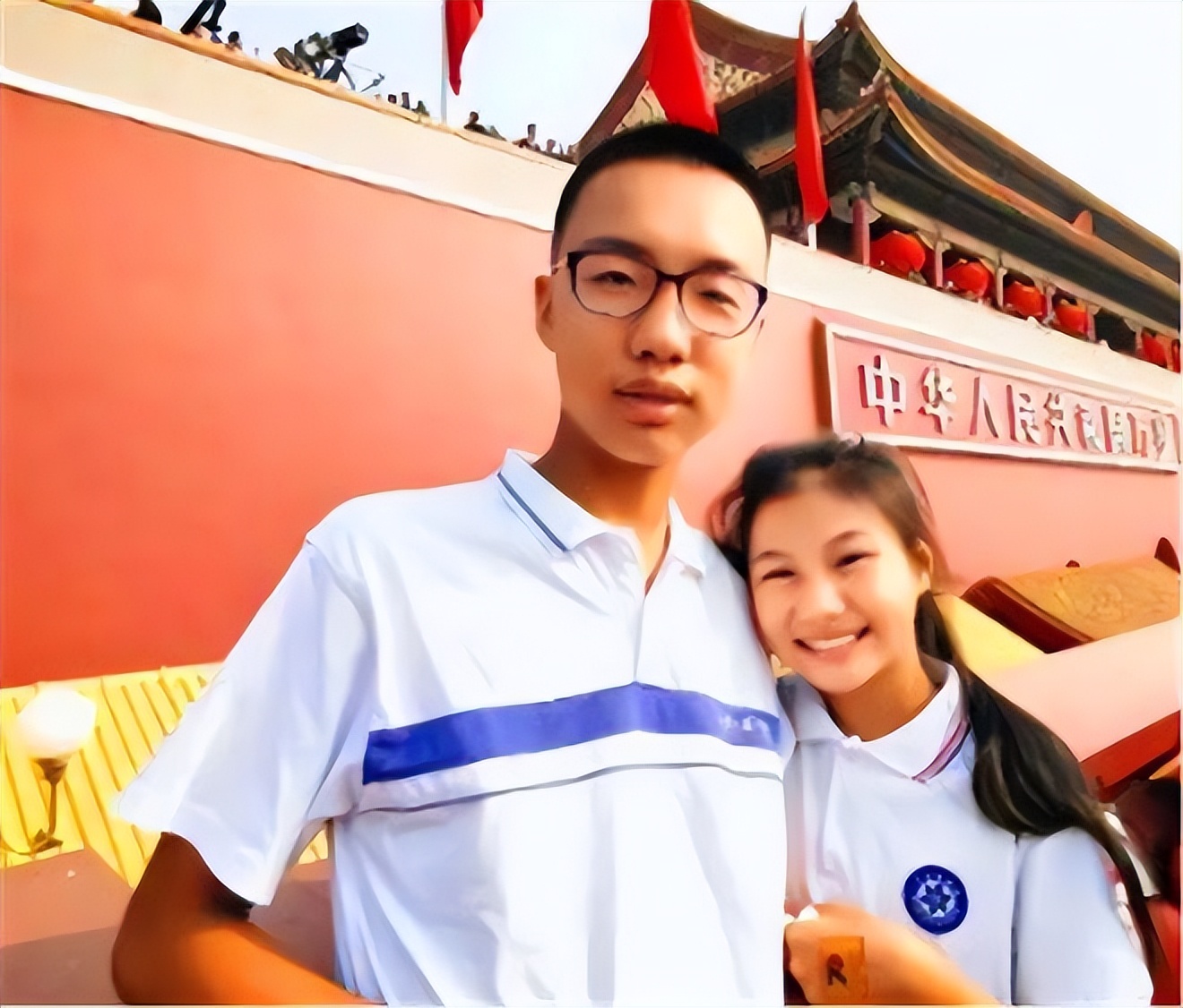 伟人唯一曾孙女，外貌神似杨开慧，14岁气质高雅颇具艺术天赋