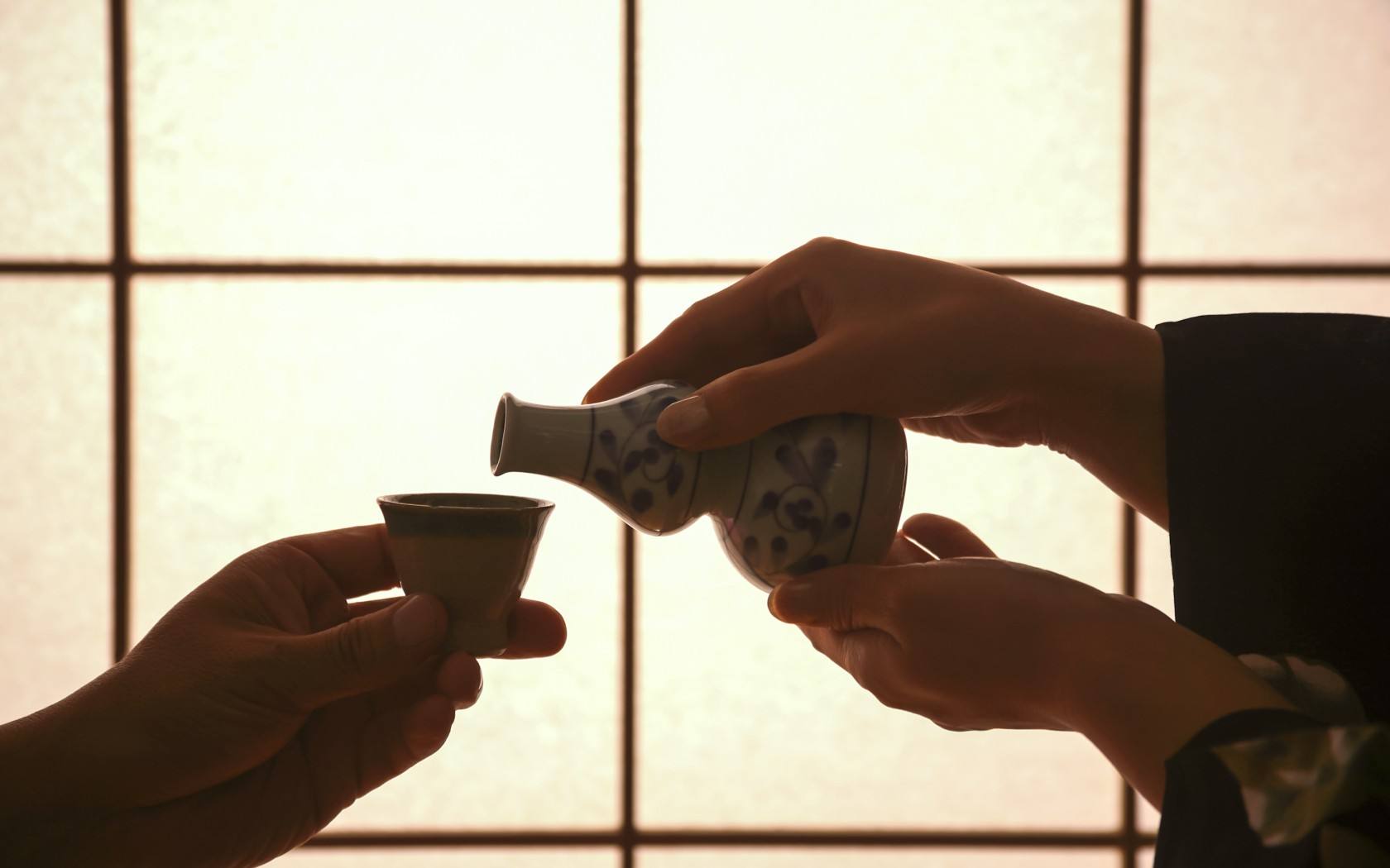 日本黑暗料理活鱼饮料,日本饮料活鱼仔