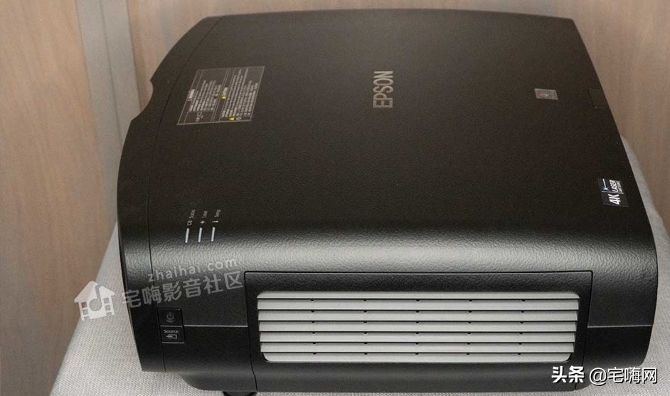 爱普生pro7200投影机,爱普生旗舰激光4k投影机ls12000b