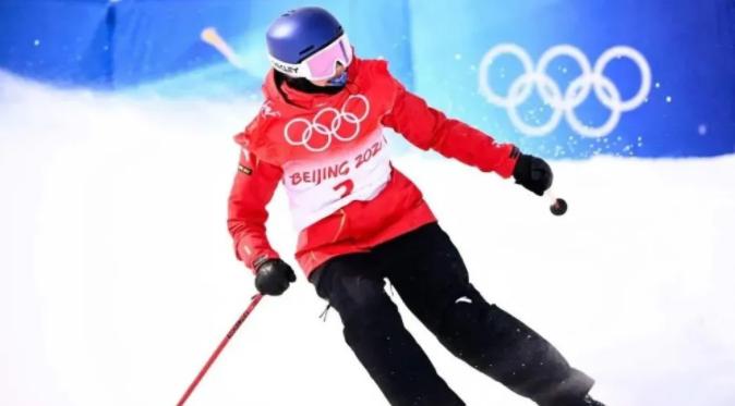 阿迪达斯为什么要退出历史舞台,阿迪达斯退出直营