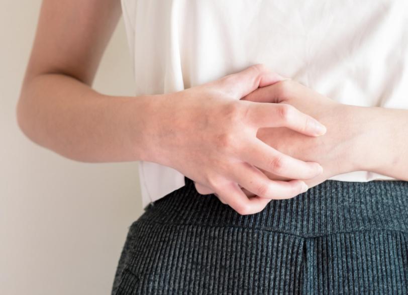 洗澡时毛发掉怎么回事,洗澡的时候老是掉头发怎么办