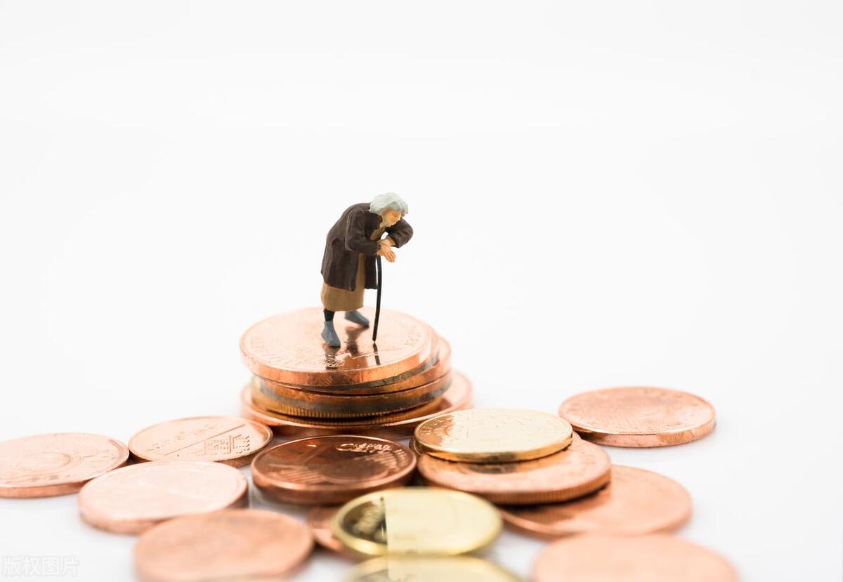 90多岁老年人夜尿频多最有效方法,70岁以上老年人夜尿频吃什么药好