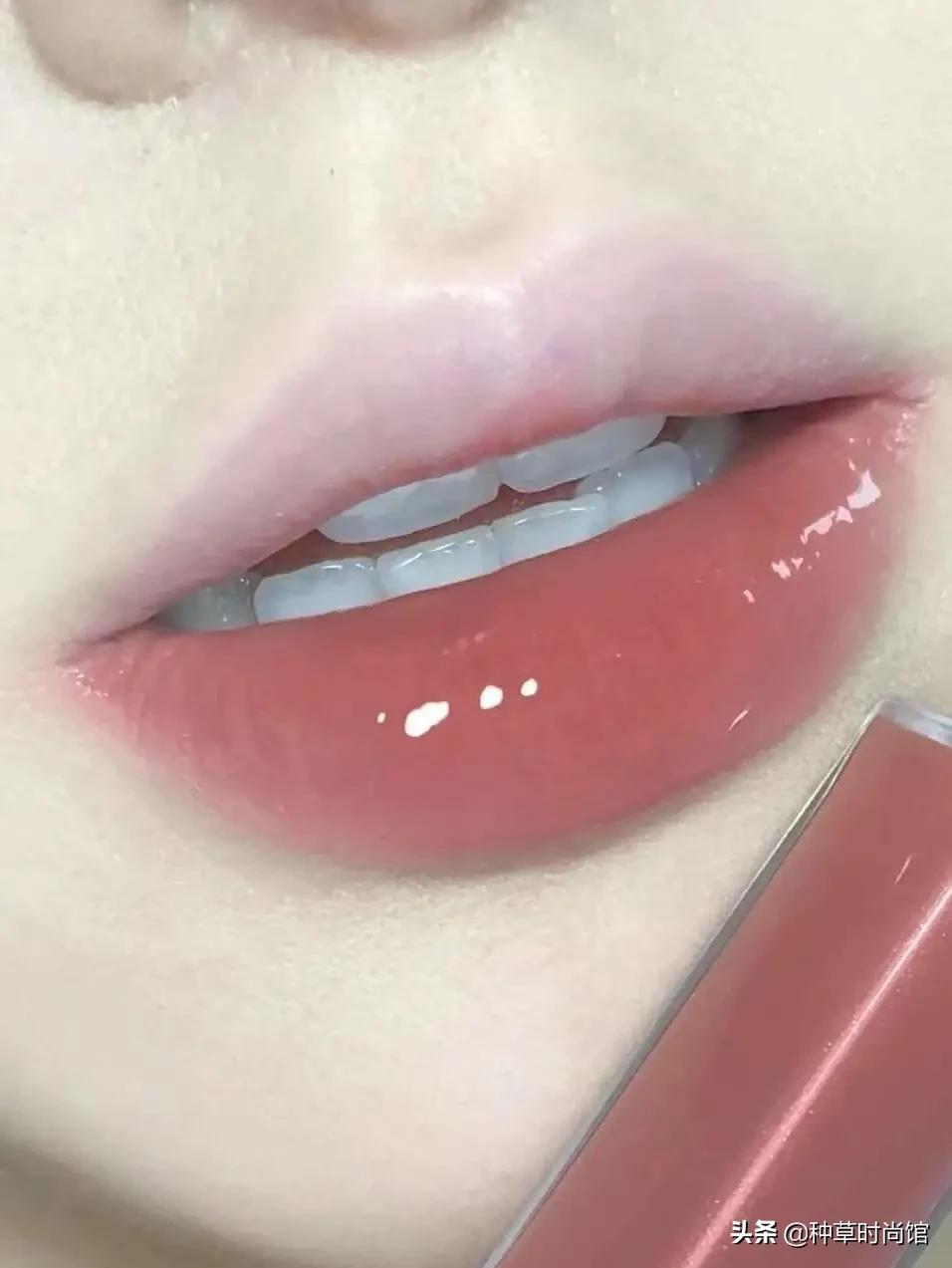 哪种口红涂得好看又不脱妆,日常涂什么口红好看