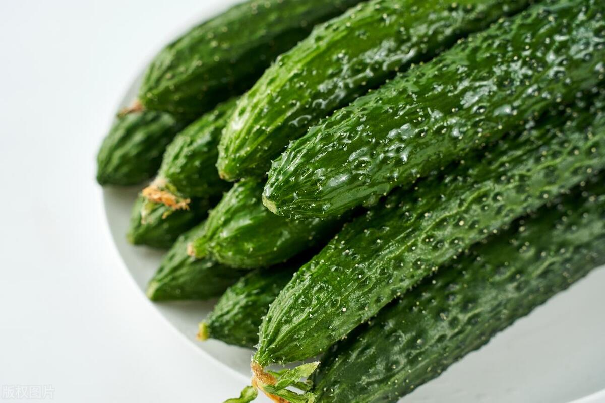 糖友要少吃四种肉类,糖友早餐千万别吃五种食物