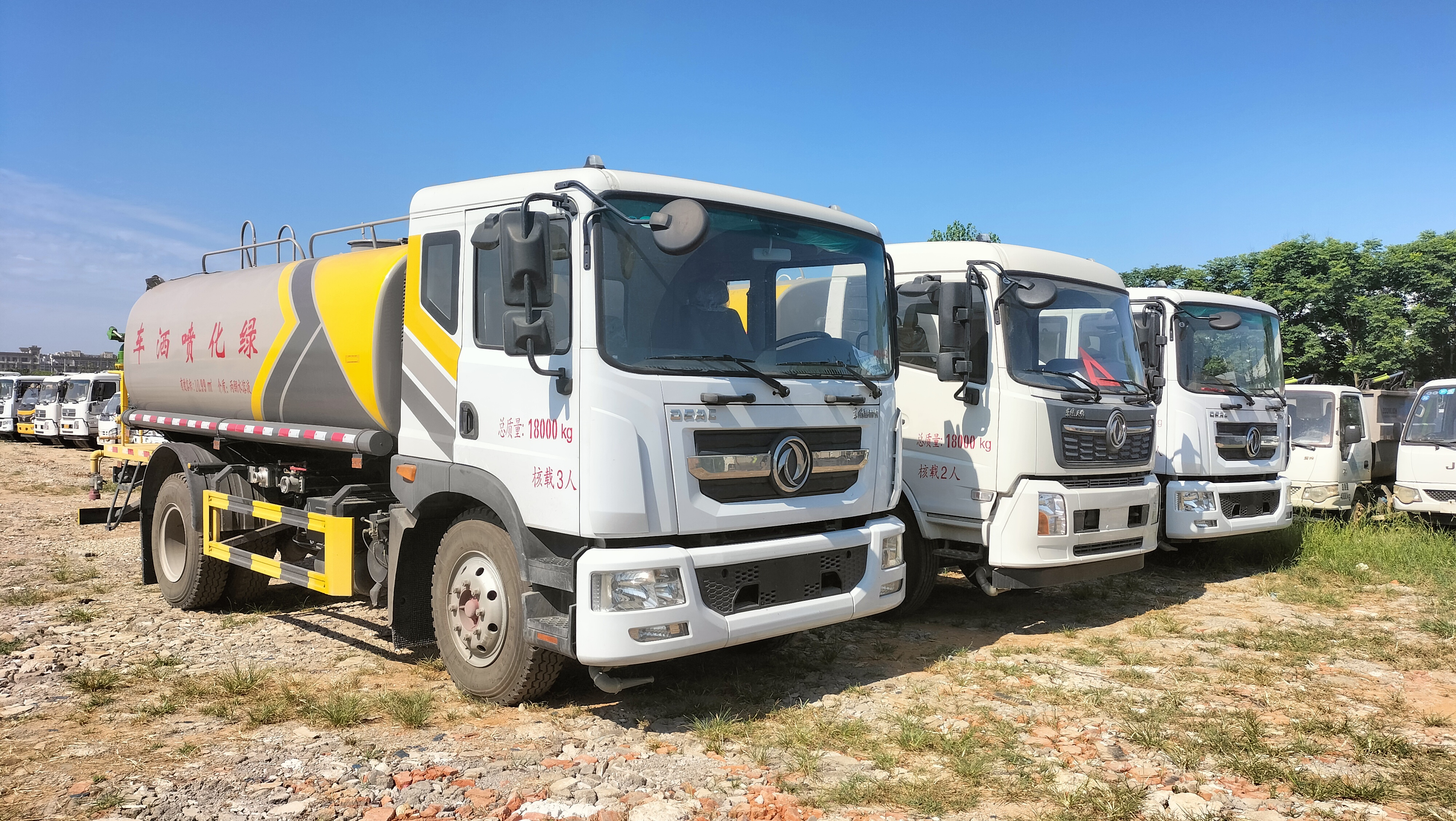 绿化环保洒水车出租公司,新建区大型洒水车出租