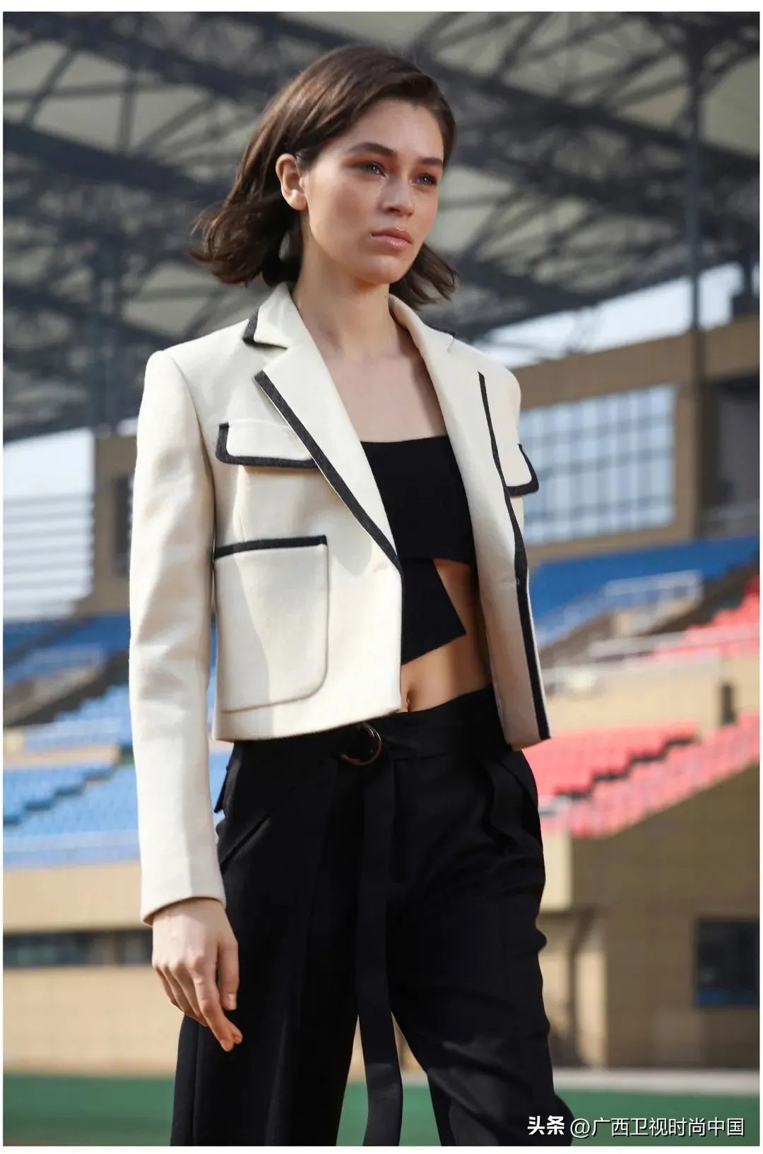 好看又便宜高街风格潮牌搭配,潮牌随心搭配让你秒变潮人看这里