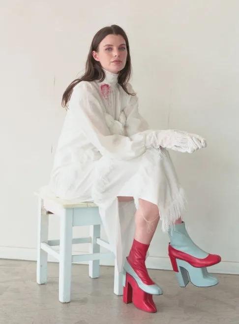 露后跟高跟运动鞋,不露脚高跟运动鞋