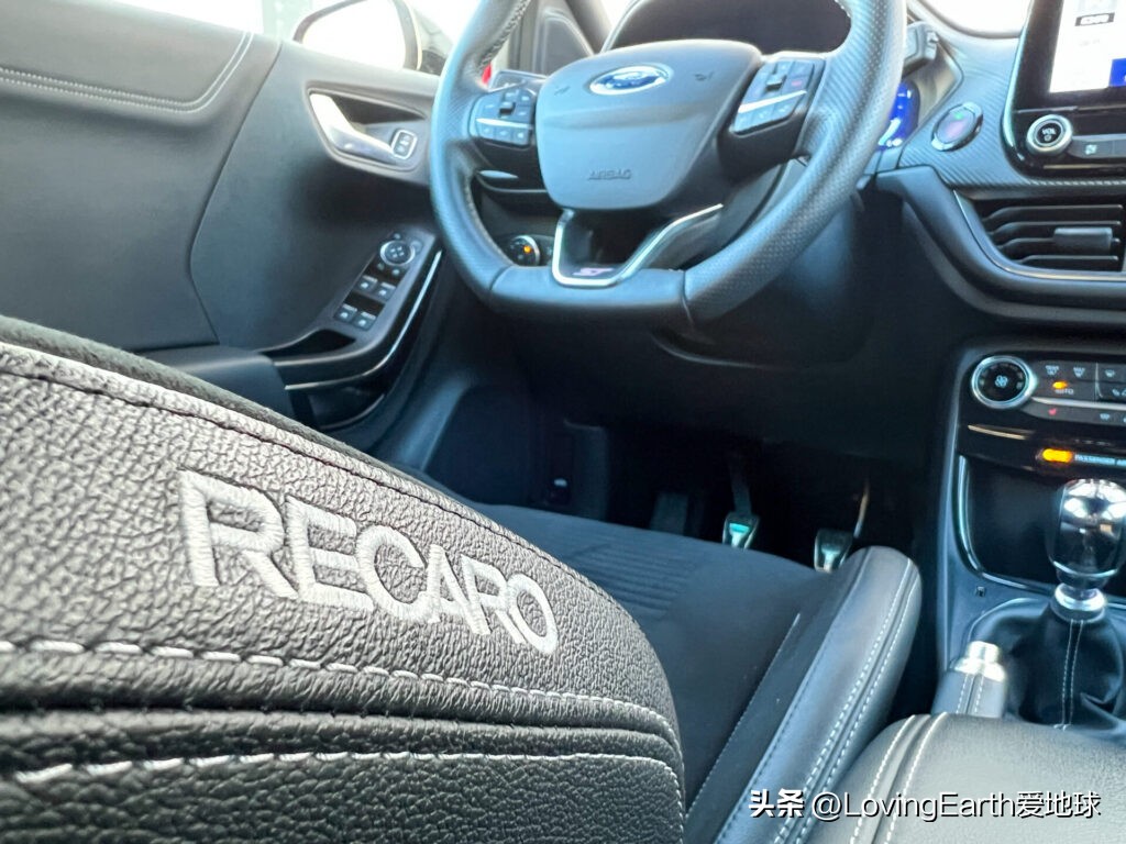 福特和大众polo哪款好,22款大众pologti