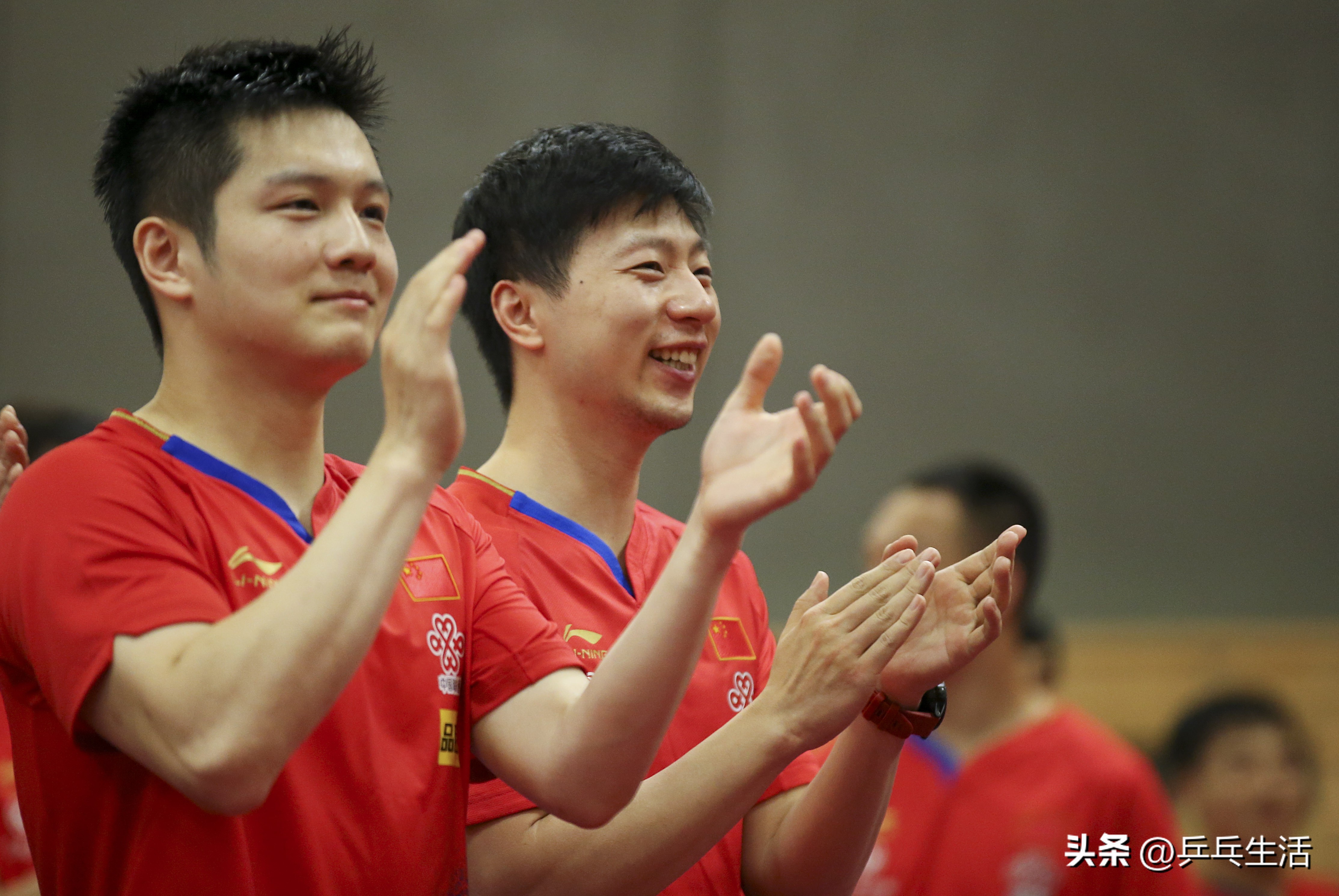 樊振东反手用什么乒乓球套胶,乒乓球套胶反手用什么套胶比较好