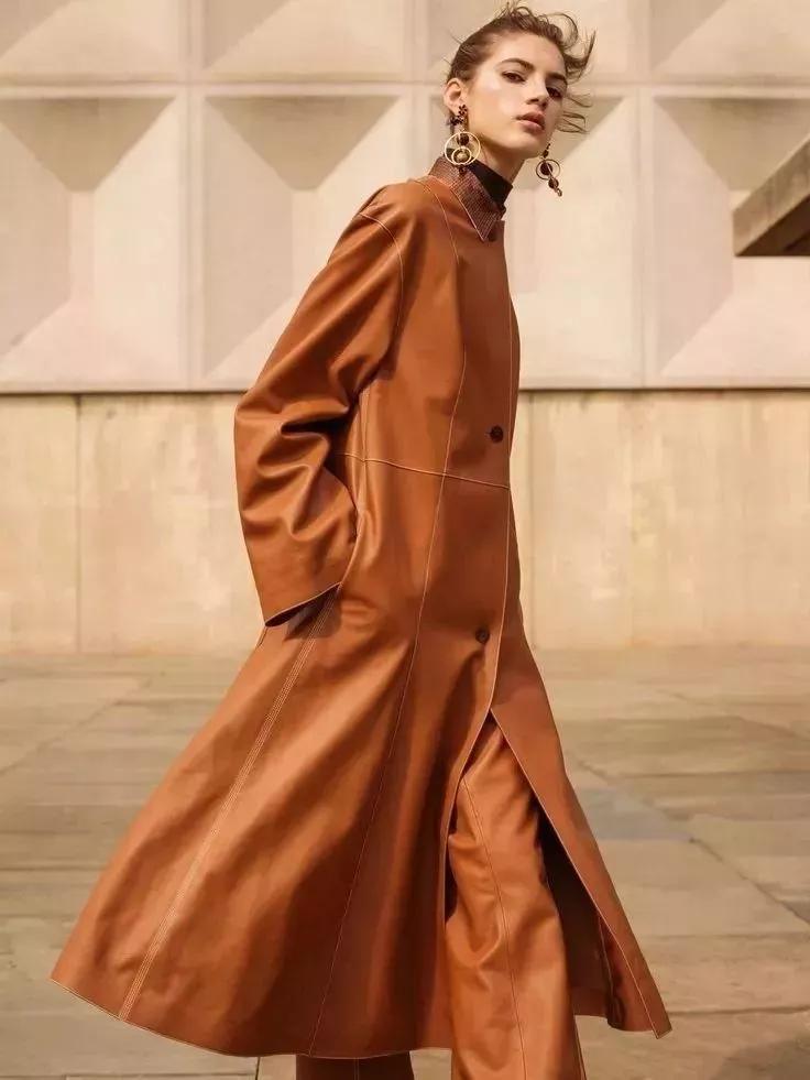 驼色外套内搭什么色彩打底,158梨形身材驼色大衣搭配高级感