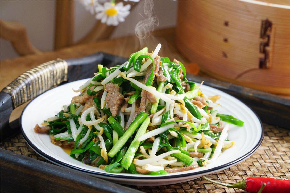 六月韭菜怎么做好吃,六月韭菜臭如狗