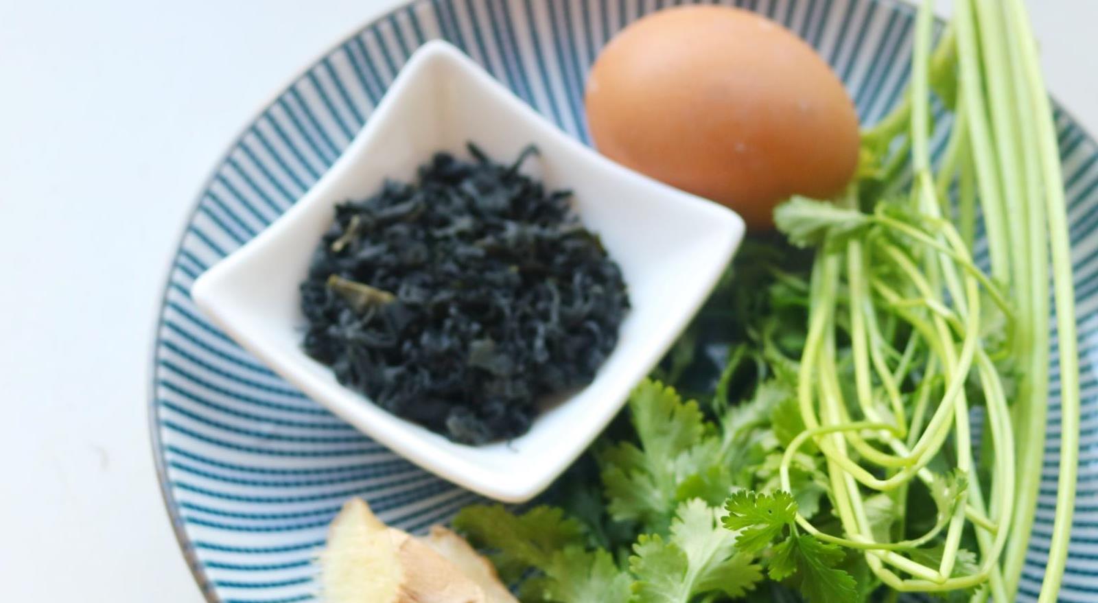 这食材很便宜,是天然大钙库,做汤特鲜美,我家1周做3次