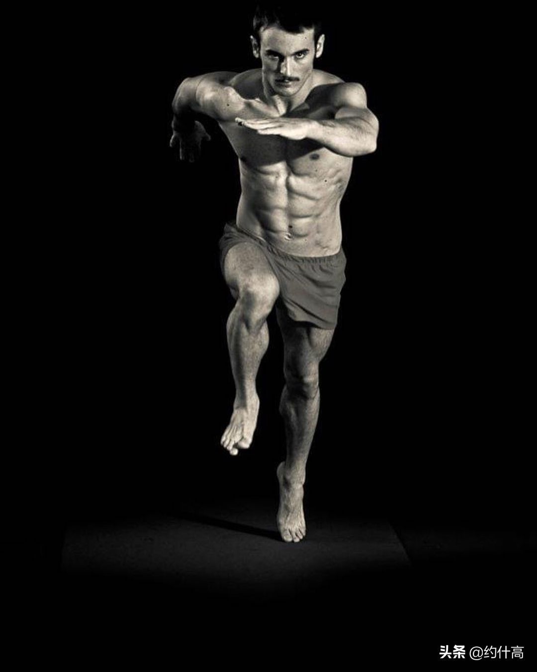 性感体操“马里奥”-智利体操运动员TomásGonzález