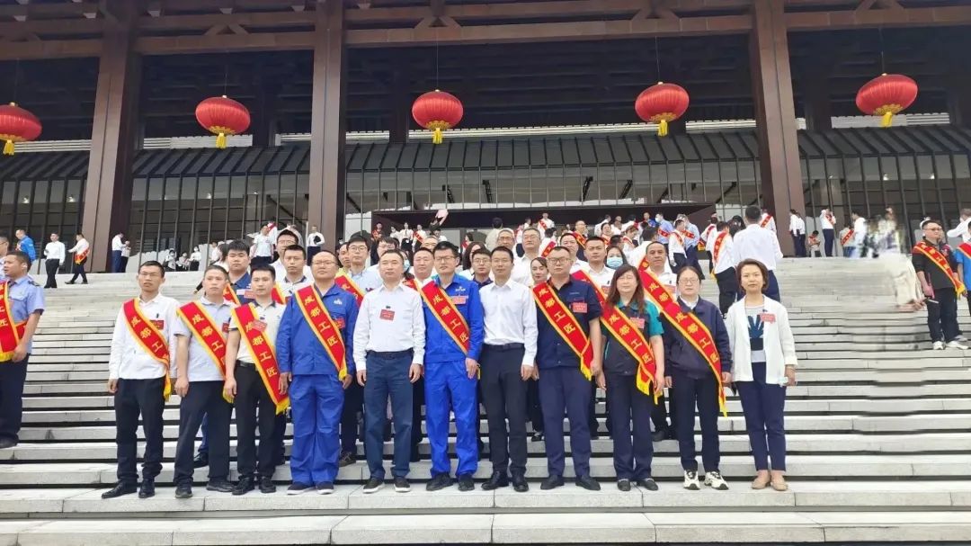 郫都区五一工匠表彰,郫都122名工匠受到表彰