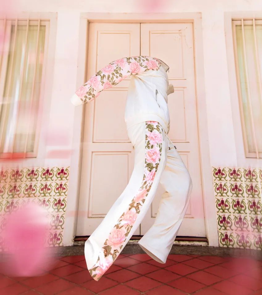 明星开副业？欧阳娜娜官宣个人品牌nabi，单买还不包邮