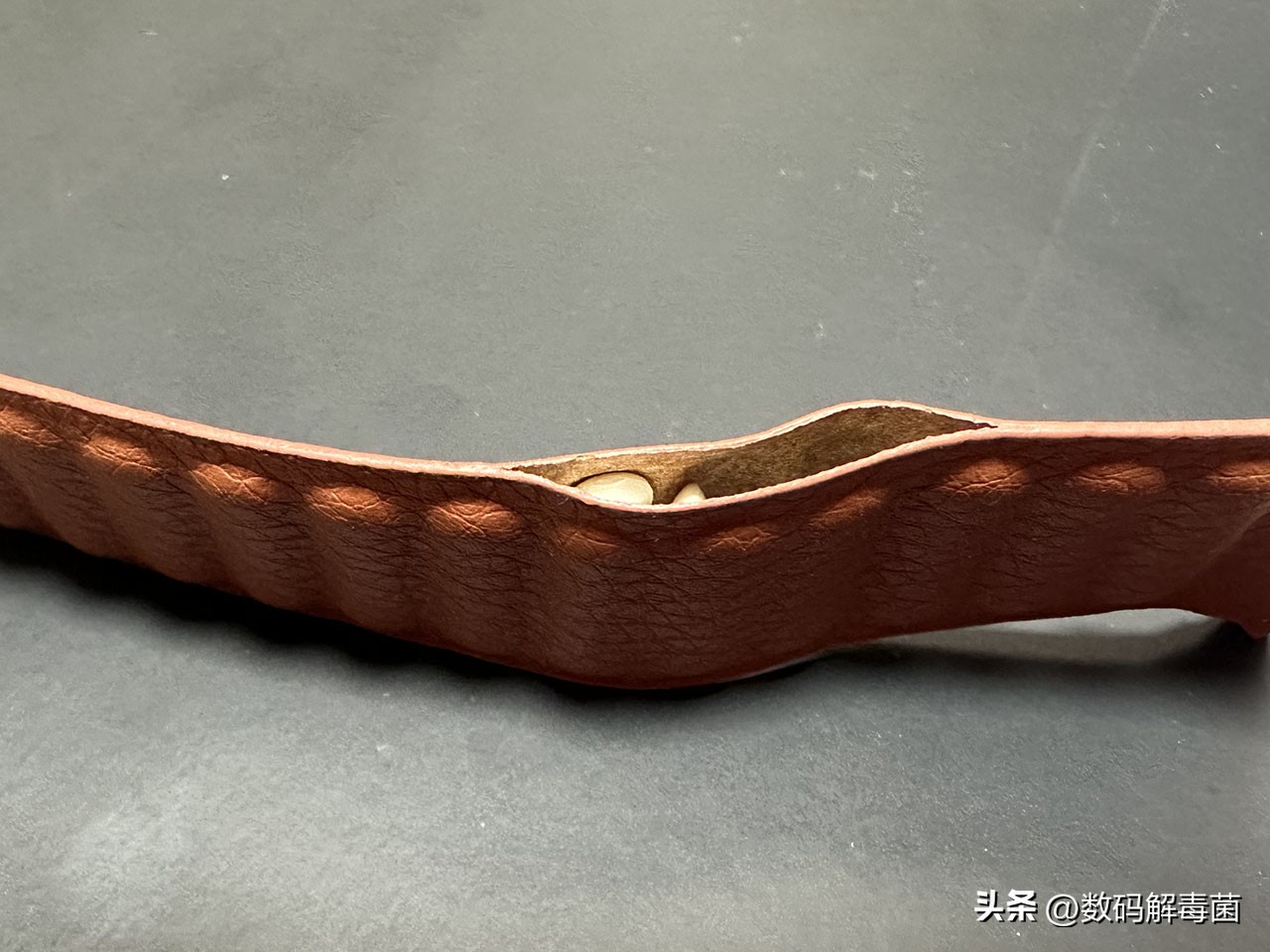 涓嶅惞涓嶉粦鑻规灉,鑻规灉鎵嬭〃琛ㄥ甫姝ｅ搧娴嬭瘎