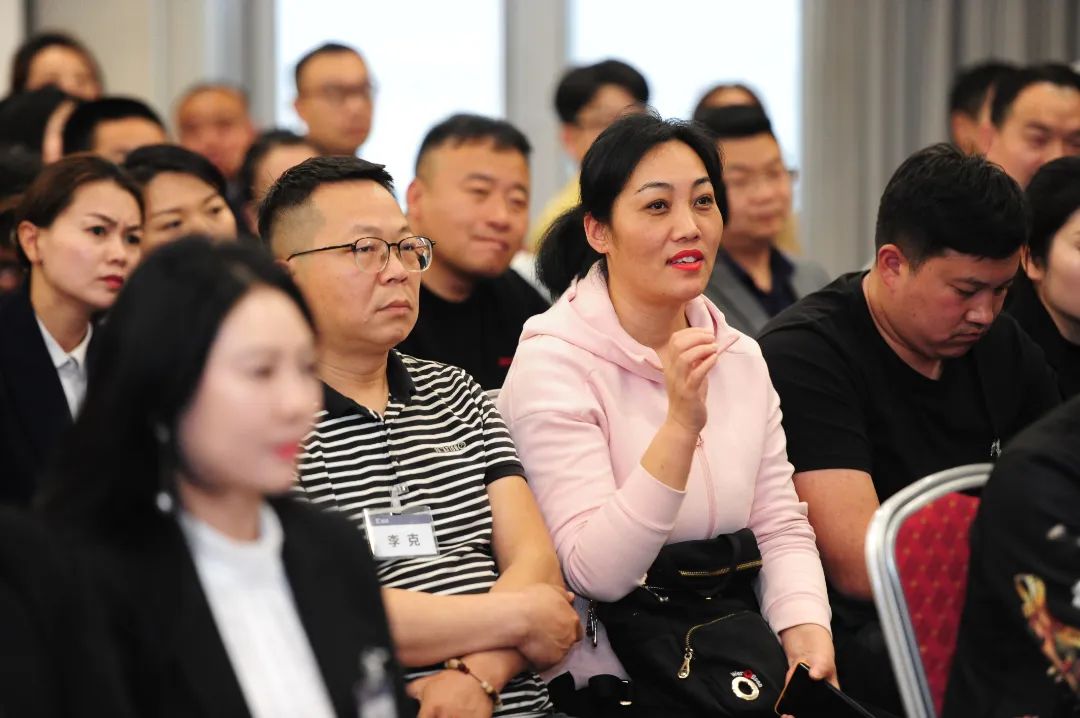 创业黄金定律大全,创业赚钱28个核心法则