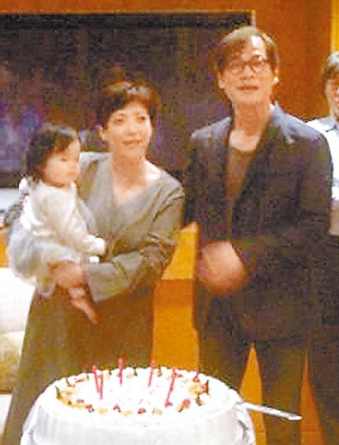 老来得子的8位男星,老来得子十大男星