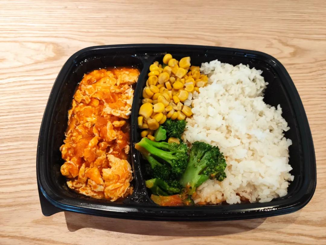 地球另一边的人们是倒着吗,地球另一侧的人不会掉下去吗